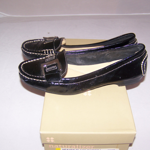 Naturalizer Heaven Black Loafers Size 8.5 - Picture 6 of 7